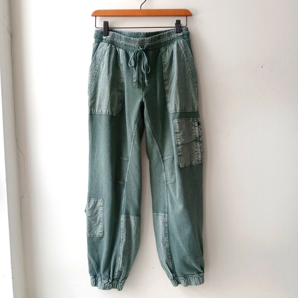 Anthropologie Pants - Daily Practice Cargo Joggers Green Women's Small